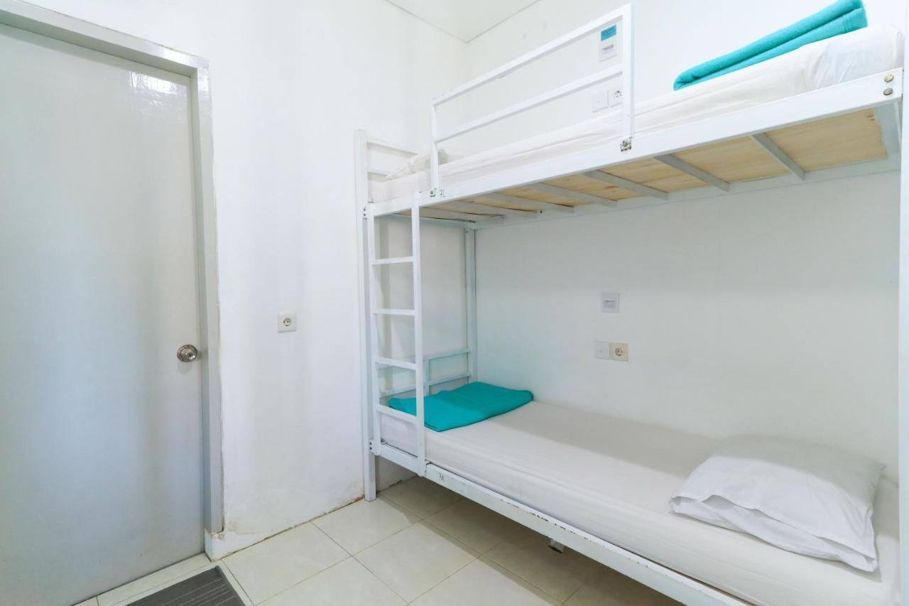 The Ruum Hostel Canggu Extérieur photo